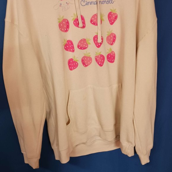 Cinnamoroll Sanrio Hoodie 2X - Picture 1 of 3